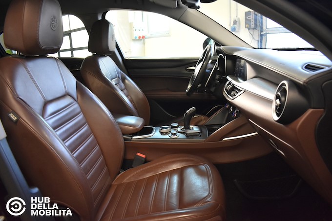 ALFA ROMEO Stelvio 2.2 Turbodiesel 210 CV AT8 Q4 Veloce Ti